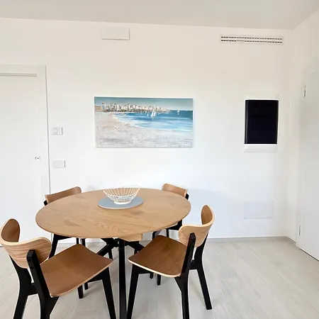 Doride Panoramic & Pool, A 50m Dal Mare Apartamento *